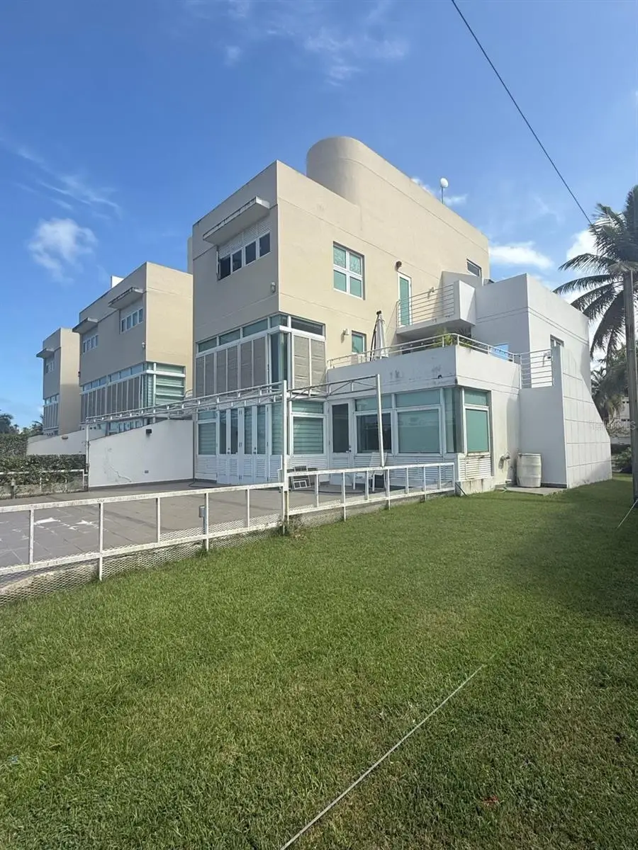 Calle Kennedy Villas Golf Calle Kennedy, Dorado, PR 00646 - Image #1