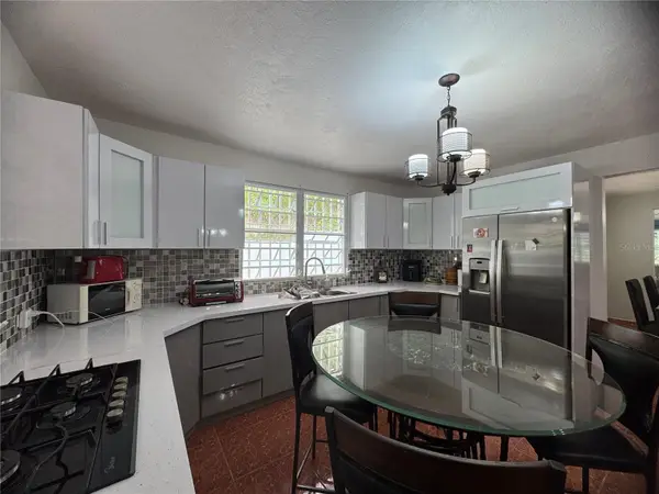 21817 Guavate, CAYEY, PR 00736