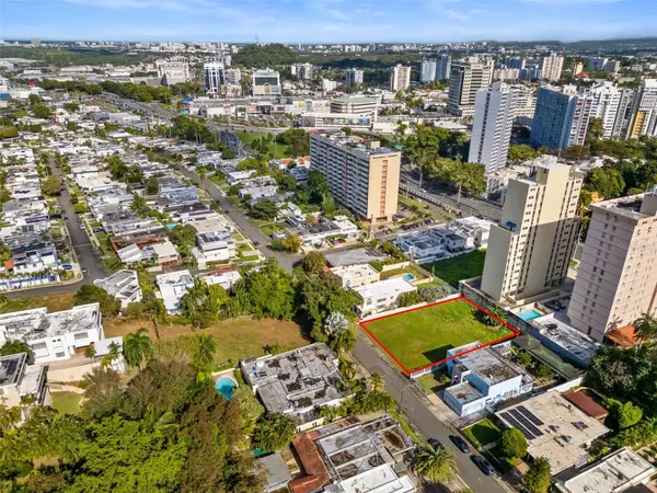 G-39 Calle Genova, GUAYNABO, PR 00968