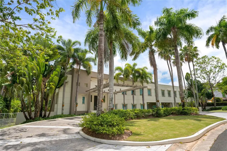 9 Castana Street, Guaynabo, PR 00968 - Image #2