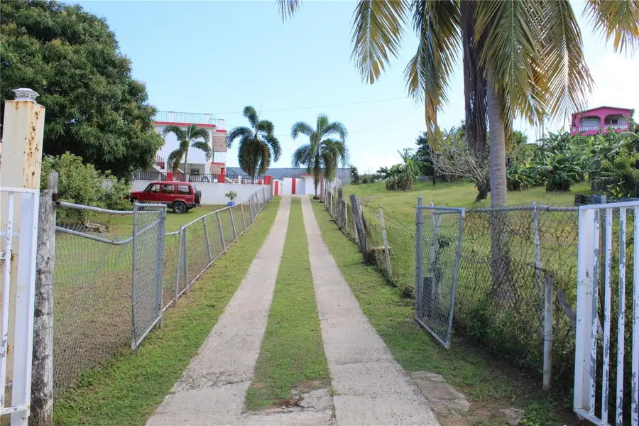 689-A Sandczar, Vieques, PR 00765 - Image #3