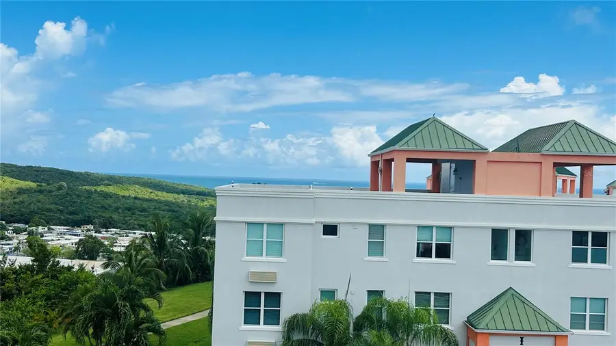 194 La Loma #J303, Fajardo, PR 00738 - Image #2
