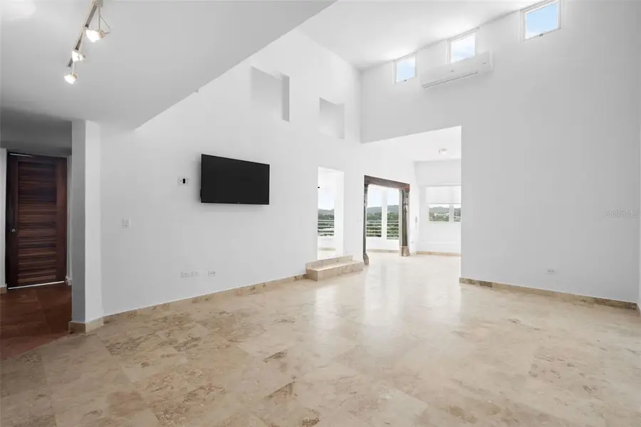 3011 Alejandrino Ave #2103, Guaynabo, PR 00969 - Image #2