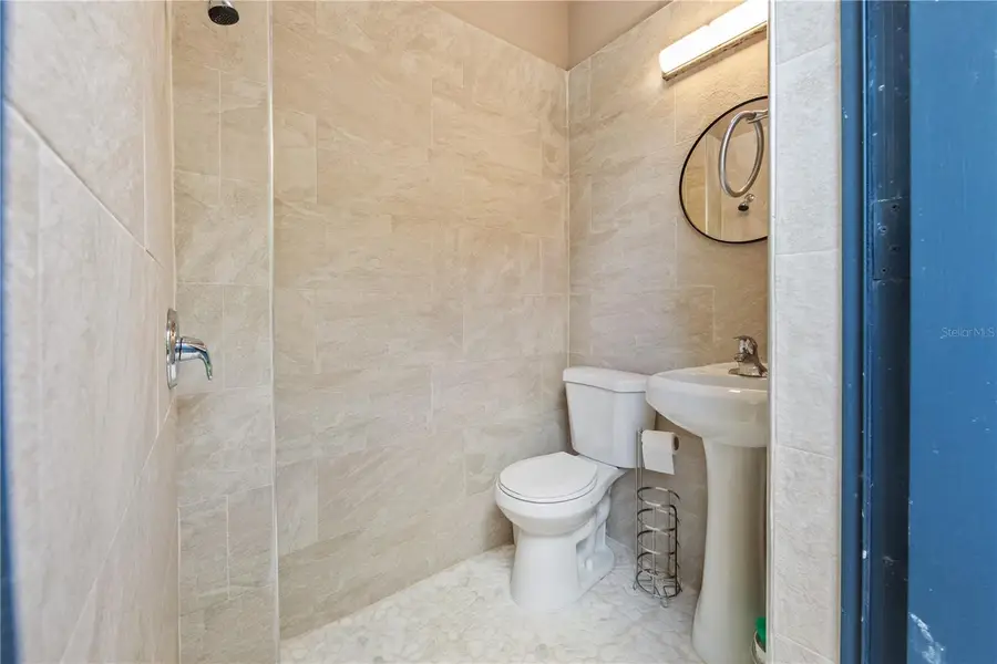 calle 1 101, San Juan, PR 00926 - Image #3