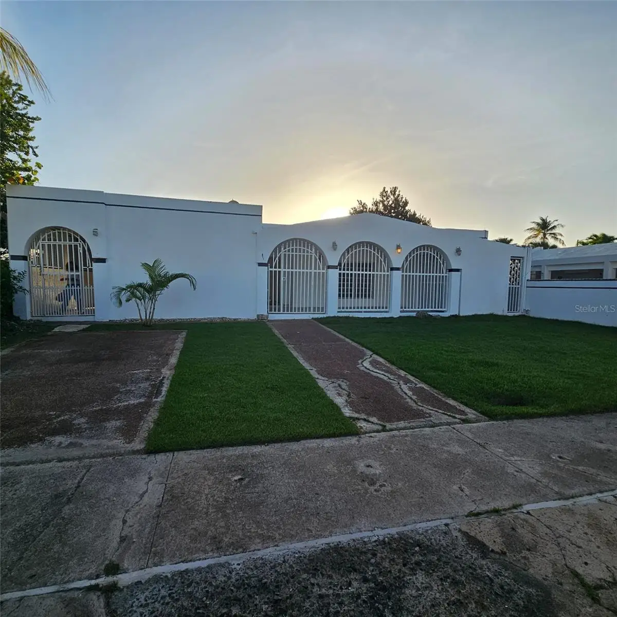 N11 N Las Olas #11, Dorado, PR 00646 - Image #1