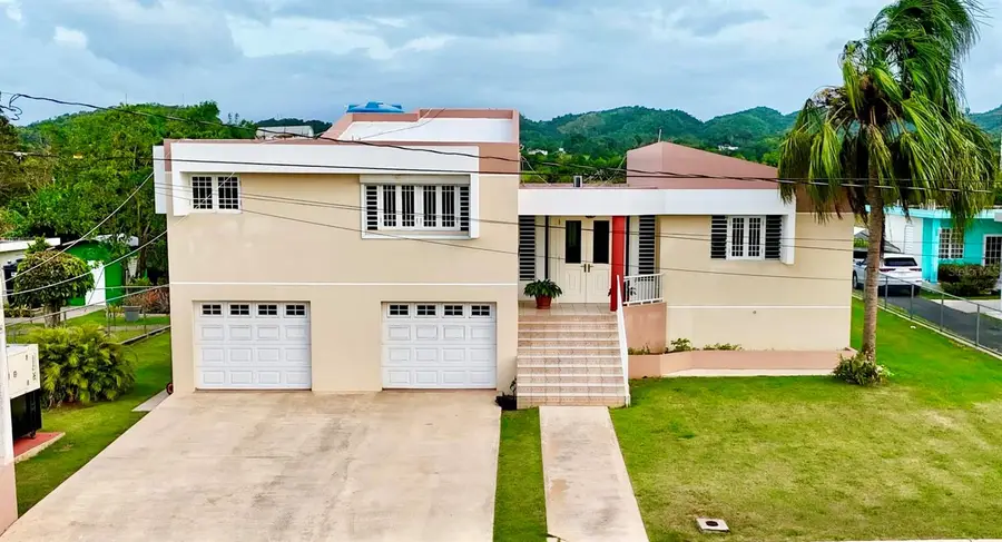 Urb. La Romana 216 Calle Franchesco, Quebradillas, PR 00678 - Image #2