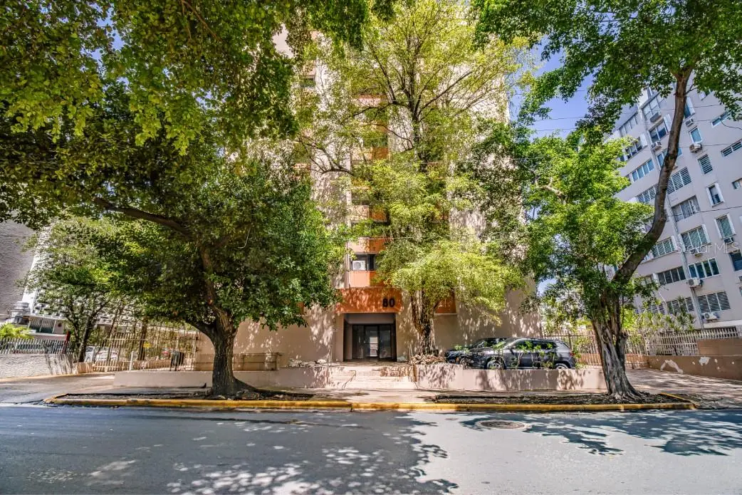 FULL POWER GENERATOR Kings Court 80 Street #804, San Juan, PR 00911 - Image #1