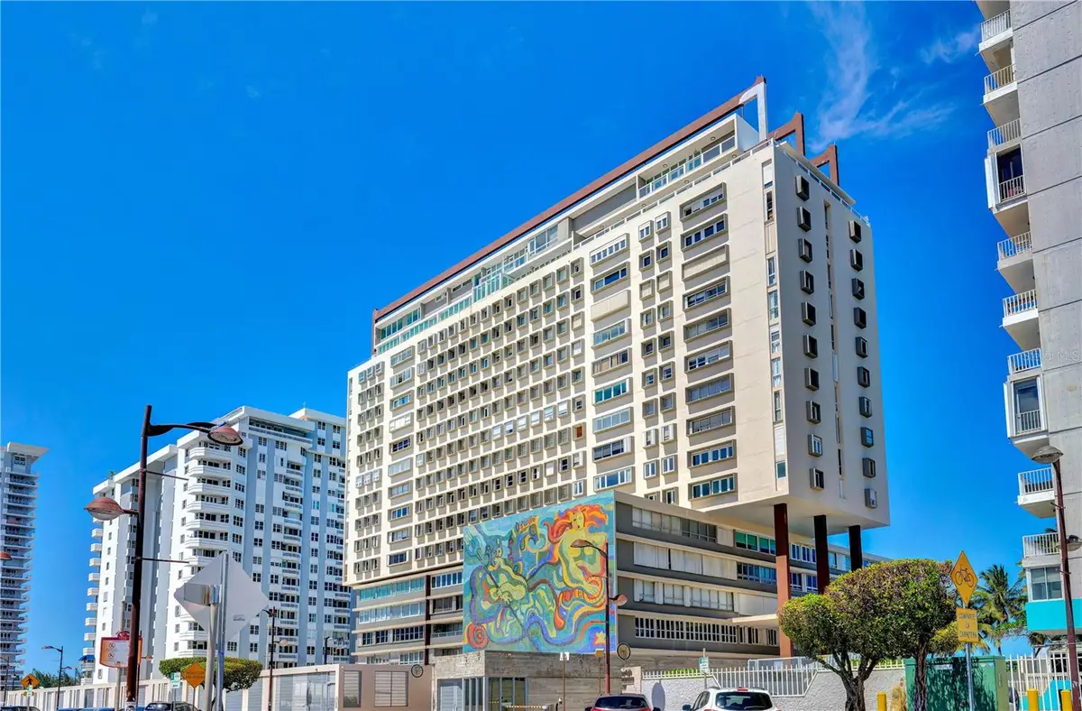 3307 Isla Verde Avenue #1202, Carolina, PR 00979 - Image #1