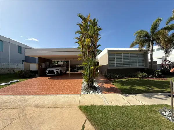 . Topacio Street #F-22, DORADO, PR 00646