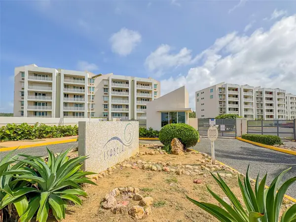 512 Cond. Isabela Del Mar Street #408, ISABELA, PR 00662