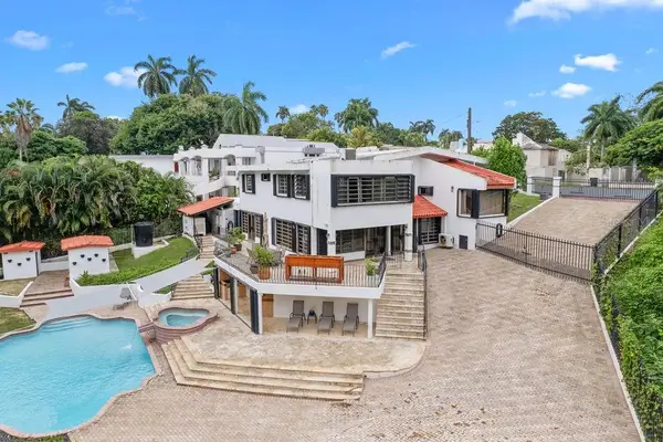 1805 Camelia, SAN JUAN, PR 00927