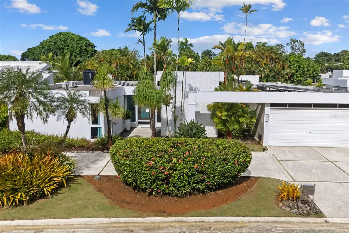 4 Calle Petunia, San Juan, PR 00927 - Image #1