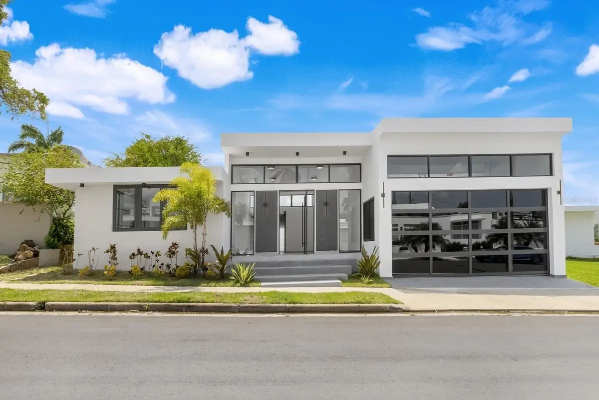 13-12 Santander St, Torrimar #12-13, Guaynabo, PR 00966 - Image #1