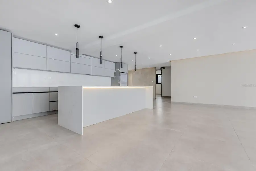 13-12 Santander St, Torrimar #12-13, Guaynabo, PR 00966 - Image #3