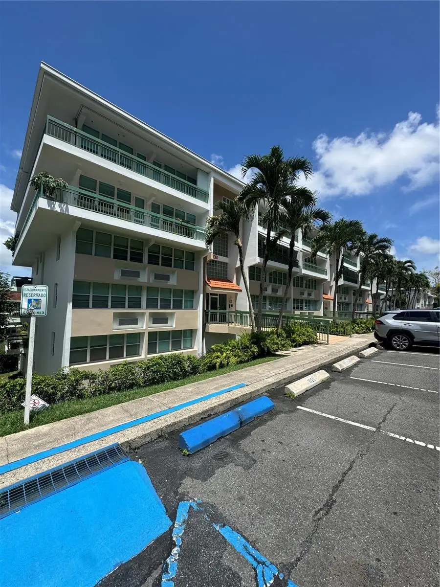 LA VILLA GARDEN 833 #AG-1201, Guaynabo, PR 00969 - Image #2