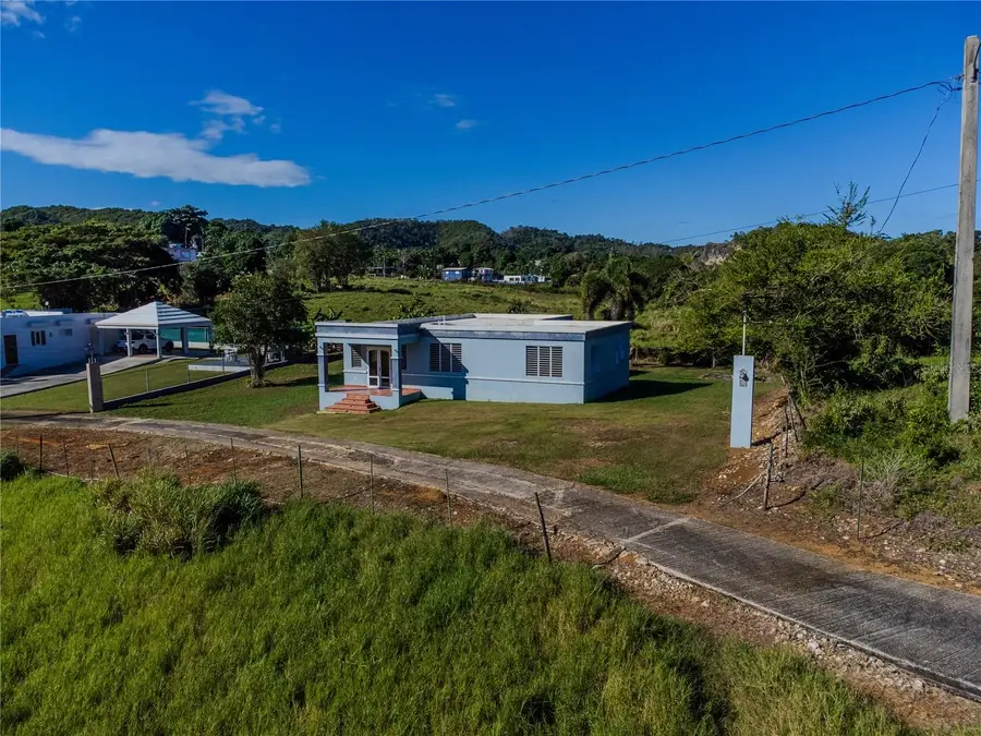 480 Calle S. Tosado, Quebradillas, PR 00678 - Image #3