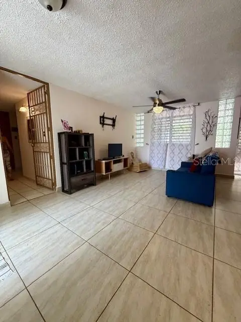 1 Urb Las Quintas #D 5, Bayamon, PR 00956 - Image #3