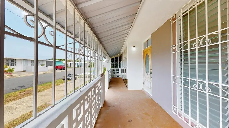 96-16 Urb. Villa Carolina, Carolina, PR 00984 - Image #2