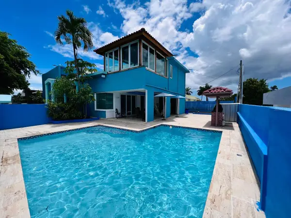 425 Calle San Julian, Urb Sagrado Corazon, CUPEY, PR 00926