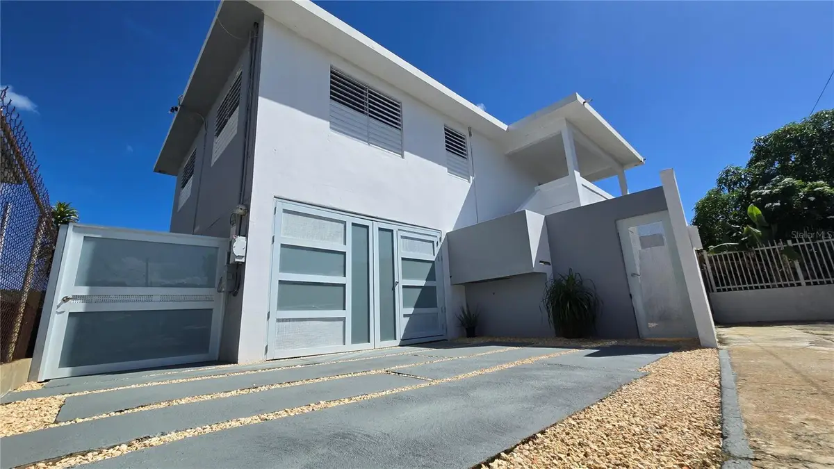 Calle 14 G19 Urbanizacin Flamboyn, Manati, PR 00674 - Image #1