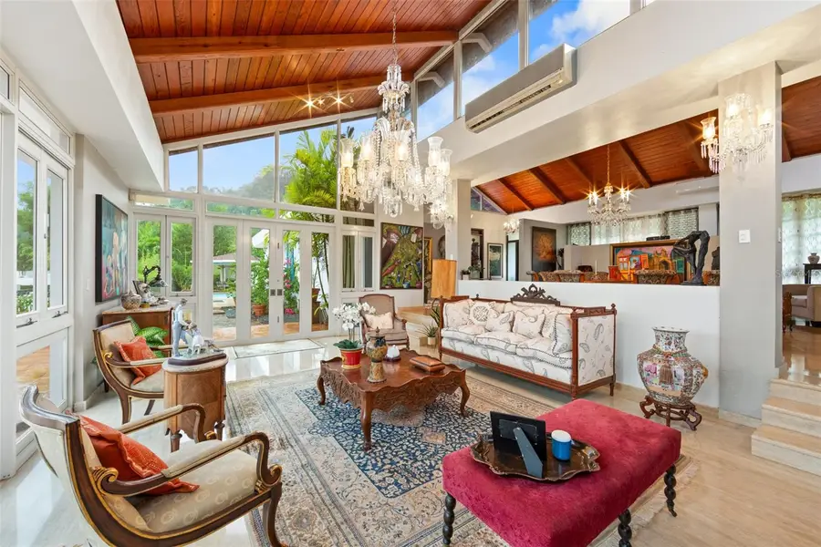 201 Rey Gustavo, La Villa De Torrimar, Guaynabo, PR 00969 - Image #2