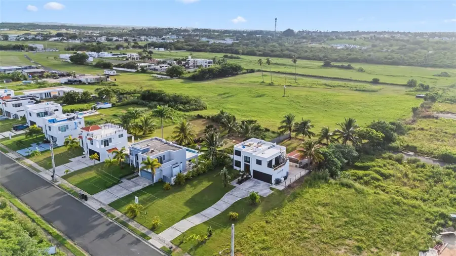 10 Ave. Manuel Lamela Abreu, Isabela, PR 00662 - Image #3