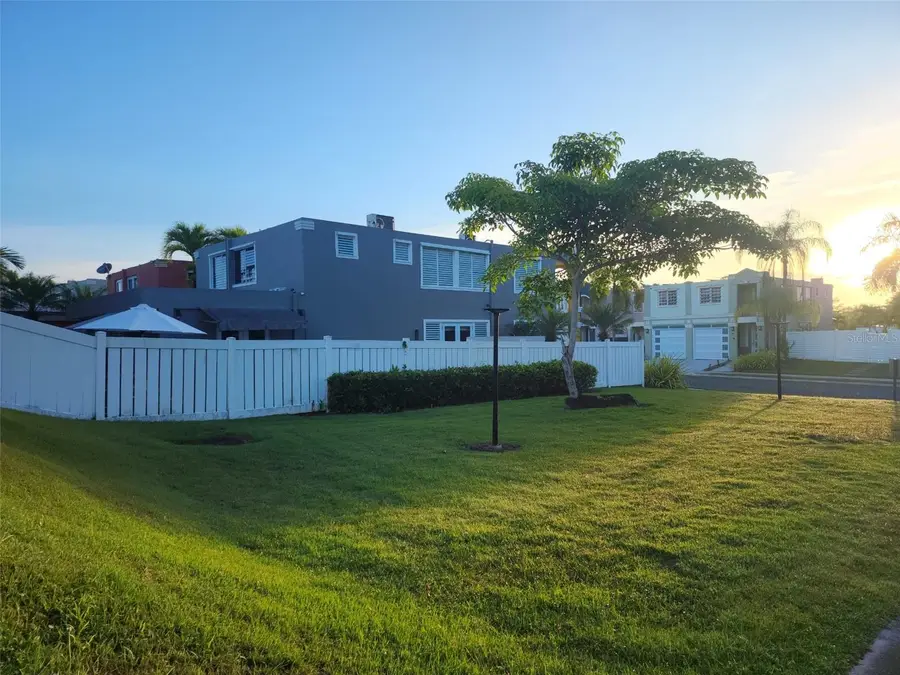1260 Urb Plaza De La Fuente, Toa Alta, PR 00953 - Image #3