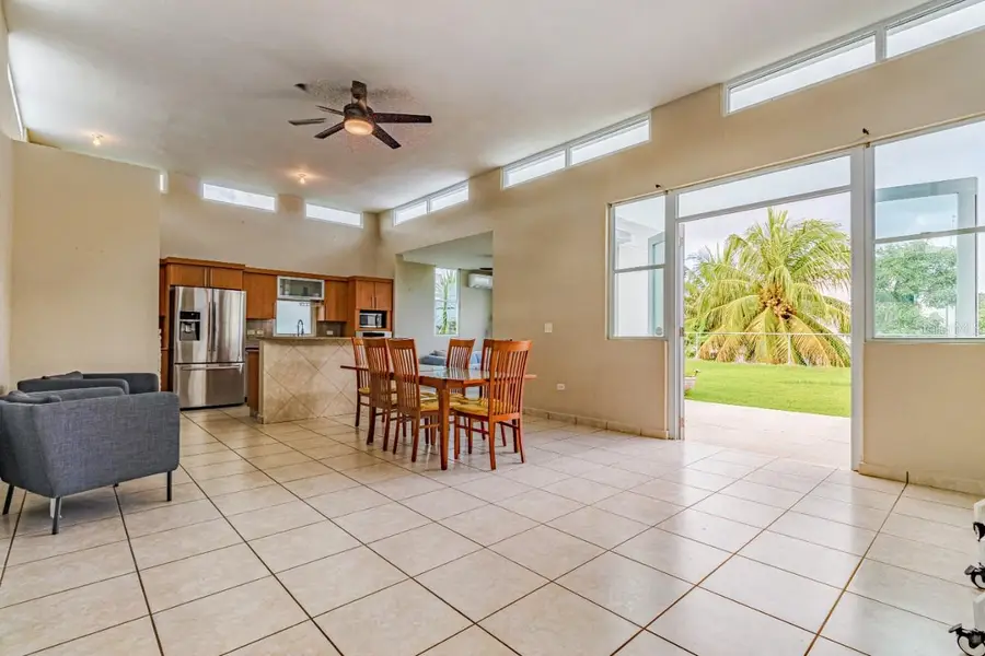 409 Via Sol 409 Via Sol, Luquillo, PR 00773 - Image #3