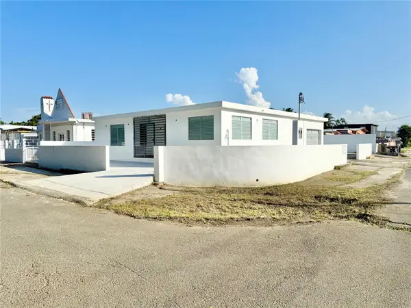 4 Los Naranjos, VEGA BAJA, PR 00693