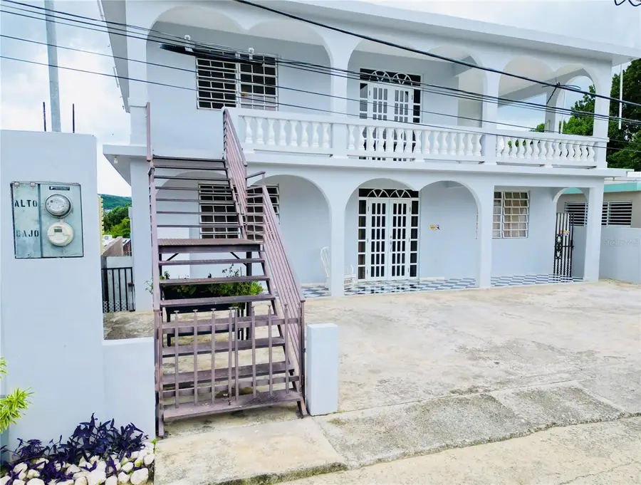 2 Arenas #334, Guanica, PR 00653 - Image #2