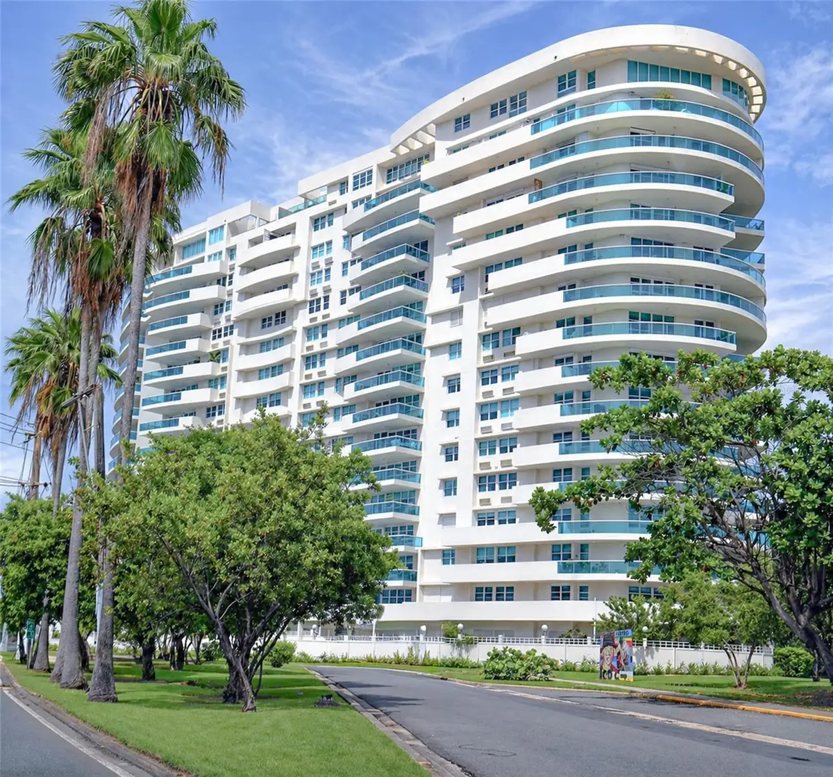 550 Ave Fernandez Juncos #1208, San Juan, PR 00901 - #1
