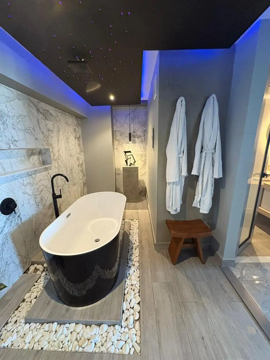 20 Plaza #1502, San Juan, PR 00909 - Image #2