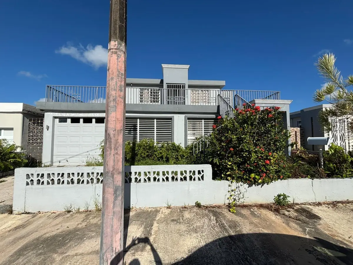 S44 AMAPOLA ST Lomas Verdes Dev., Bayamon, PR 00956 - Image #1