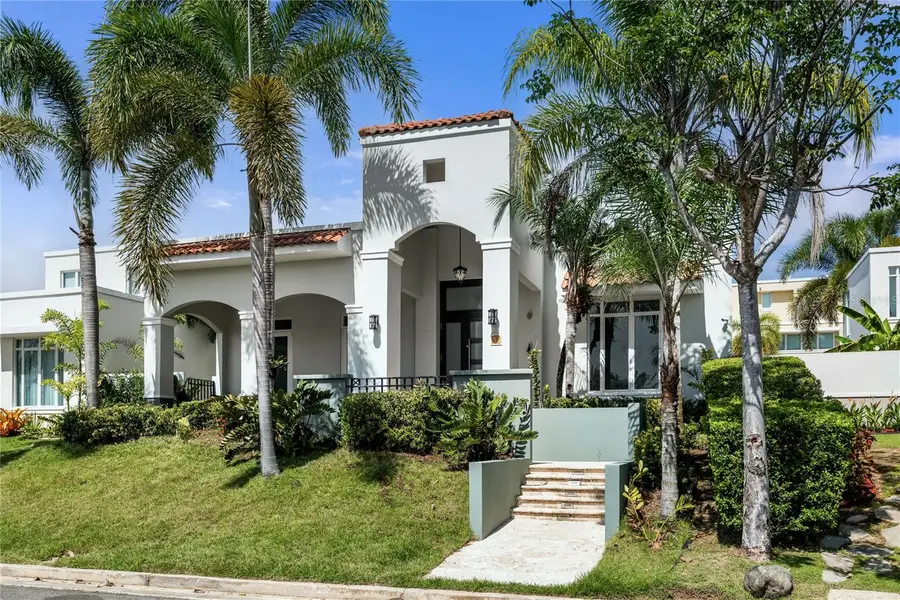 Amber Street Treasure Point #34, Dorado, PR 00646 - Image #3