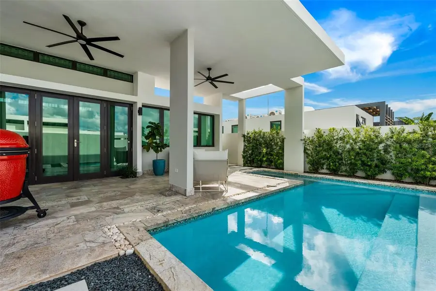 Calle Iguazu #82, Bayamon, PR 00956 - Image #3