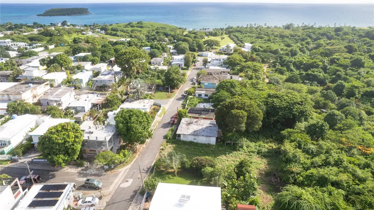 515 Calle Geranios, Vieques, PR 00765 - Image #1