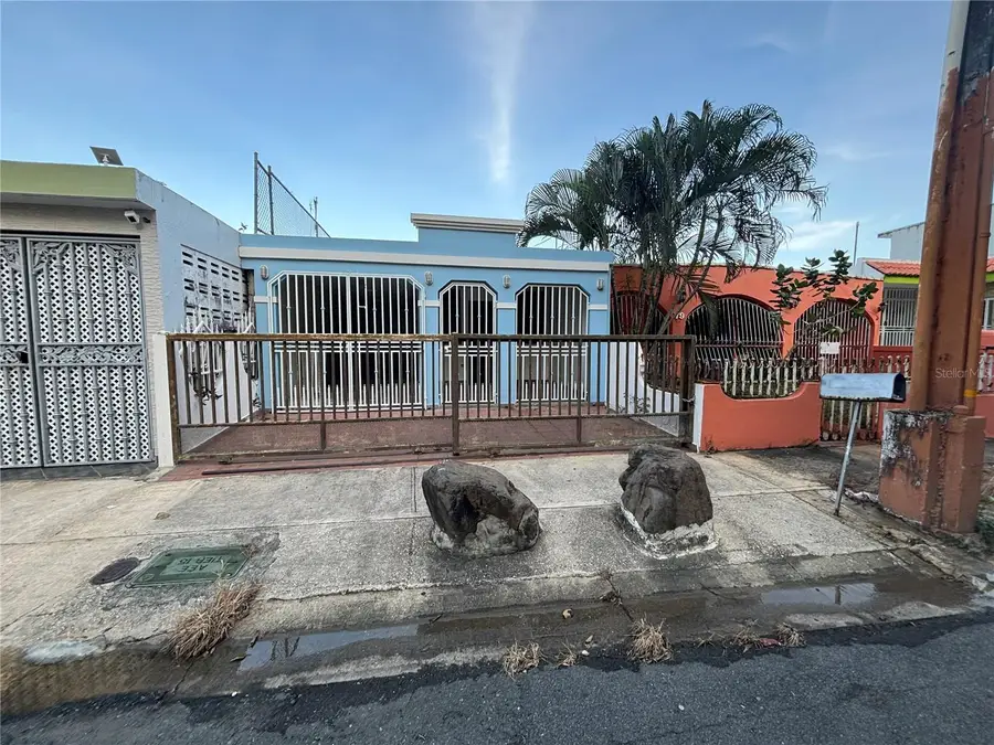 CALLE HORTENCIA Urb. La Marina #A4, Carolina, PR 00986 - Image #3