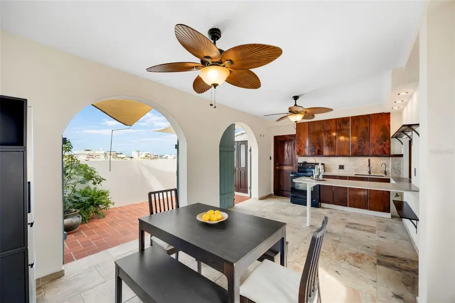 152 Rafael Cordero #PH-2, San Juan, PR 00901 - Image #2