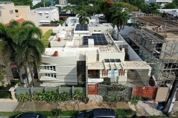 2003 Espana, SAN JUAN, PR 00911