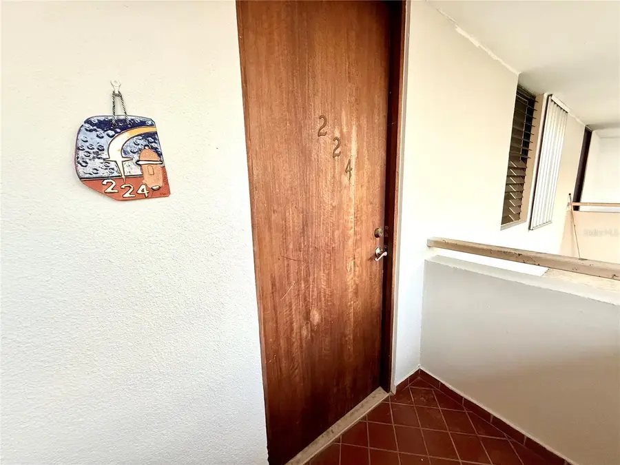 1306 AVE. MONTE CARLO Portal De La Reina #224, San Juan, PR 00924 - Image #3