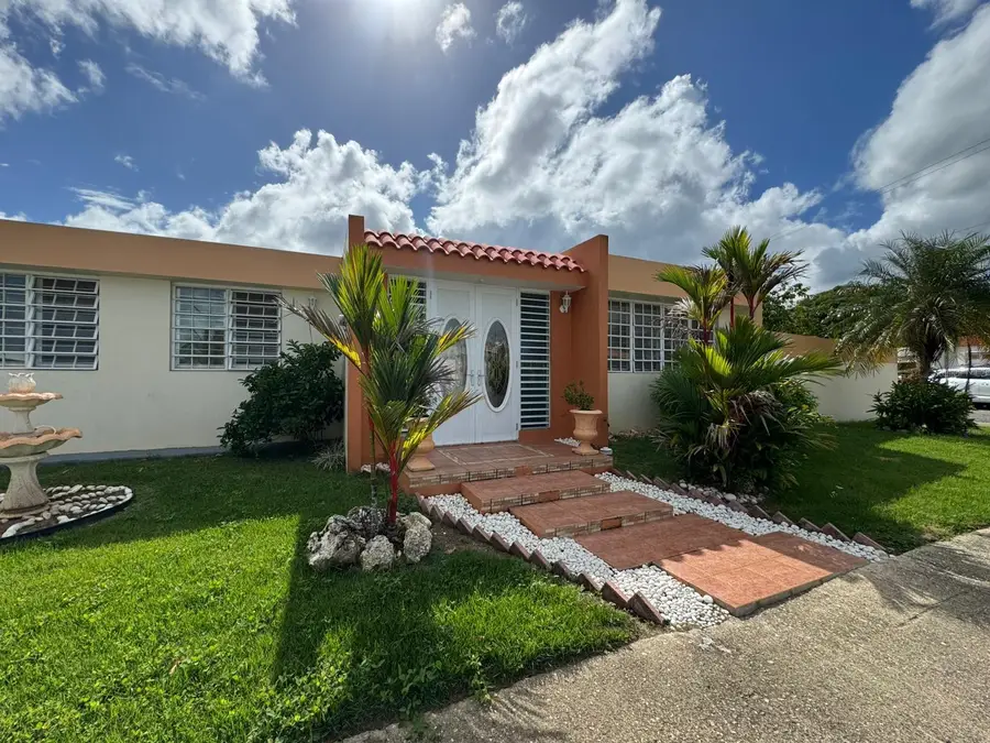 201 Calle Zeus. Urbanizacion Manati Chalets #3, Manati, PR 00674 - Image #2