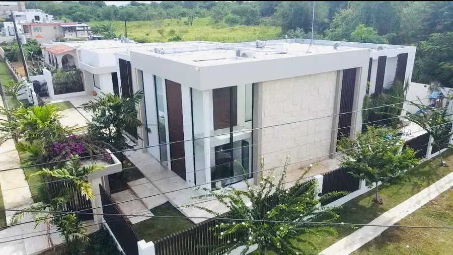 Bo Hato Arriba 492, Arecibo, PR 00612 - Image #2