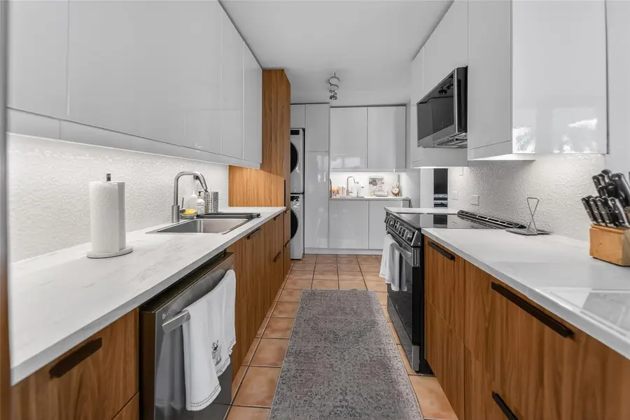 La Villa Gardens 833 #211E, Guaynabo, PR 00965 - Image #2