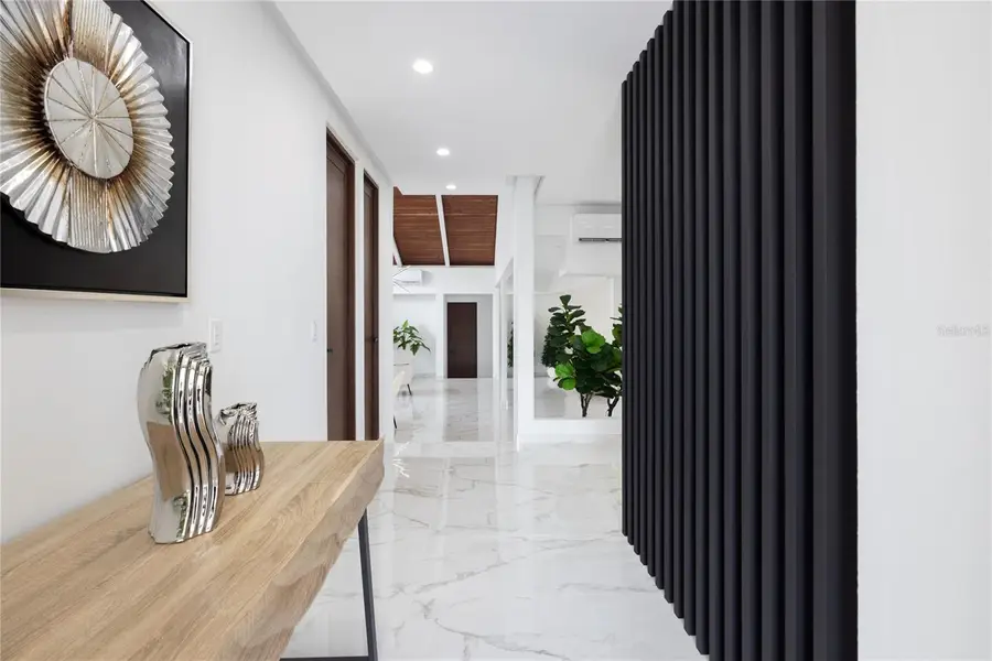 55 Reina Cristina La Villa De Torrimar, Guaynabo, PR 00969 - Image #2