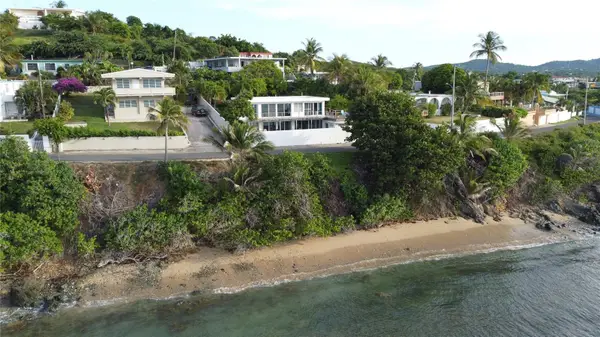 56 N Shore Road, VIEQUES, PR 00765