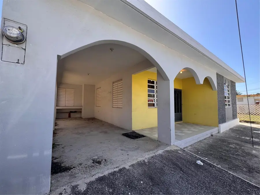 737(M-33), 3 St. Llanos Del Sur, Ponce, PR 00730 - Image #3