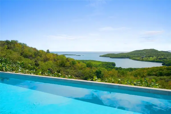 11 Barrio Frailes, CULEBRA, PR 00775