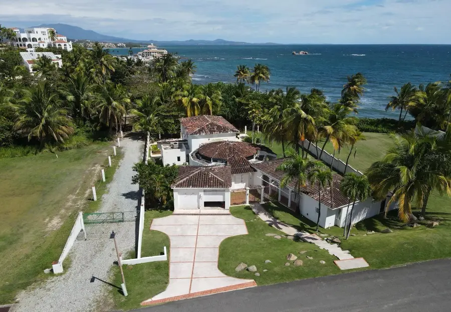 15 Surfside #15, Humacao, PR 00791 - Image #2