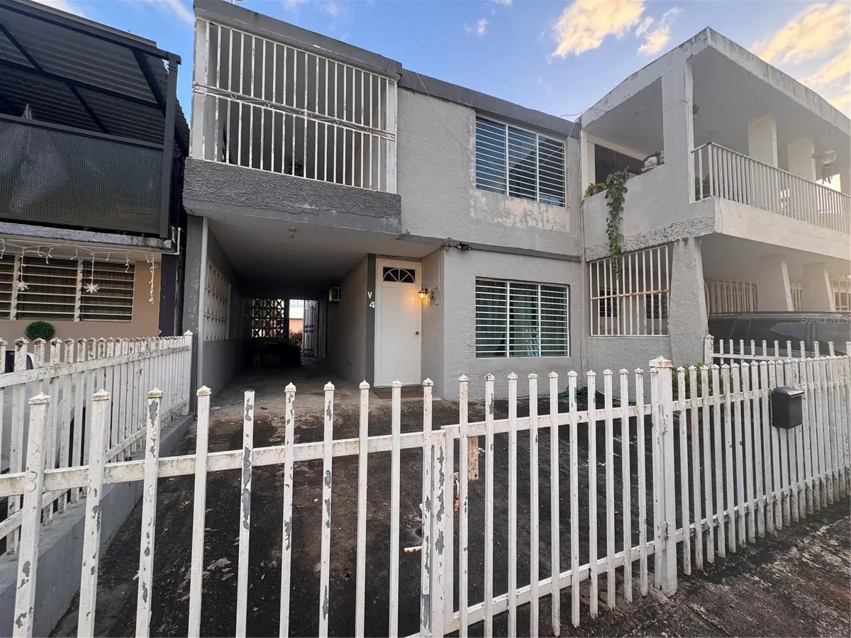 V-4 CALLE 1 Reparto Valencia, Bayamon, PR 00959 - #1