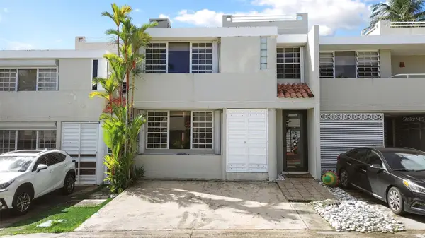 C. Flamboyn Garden Hills Town Park #A2, GUAYNABO, PR 00966